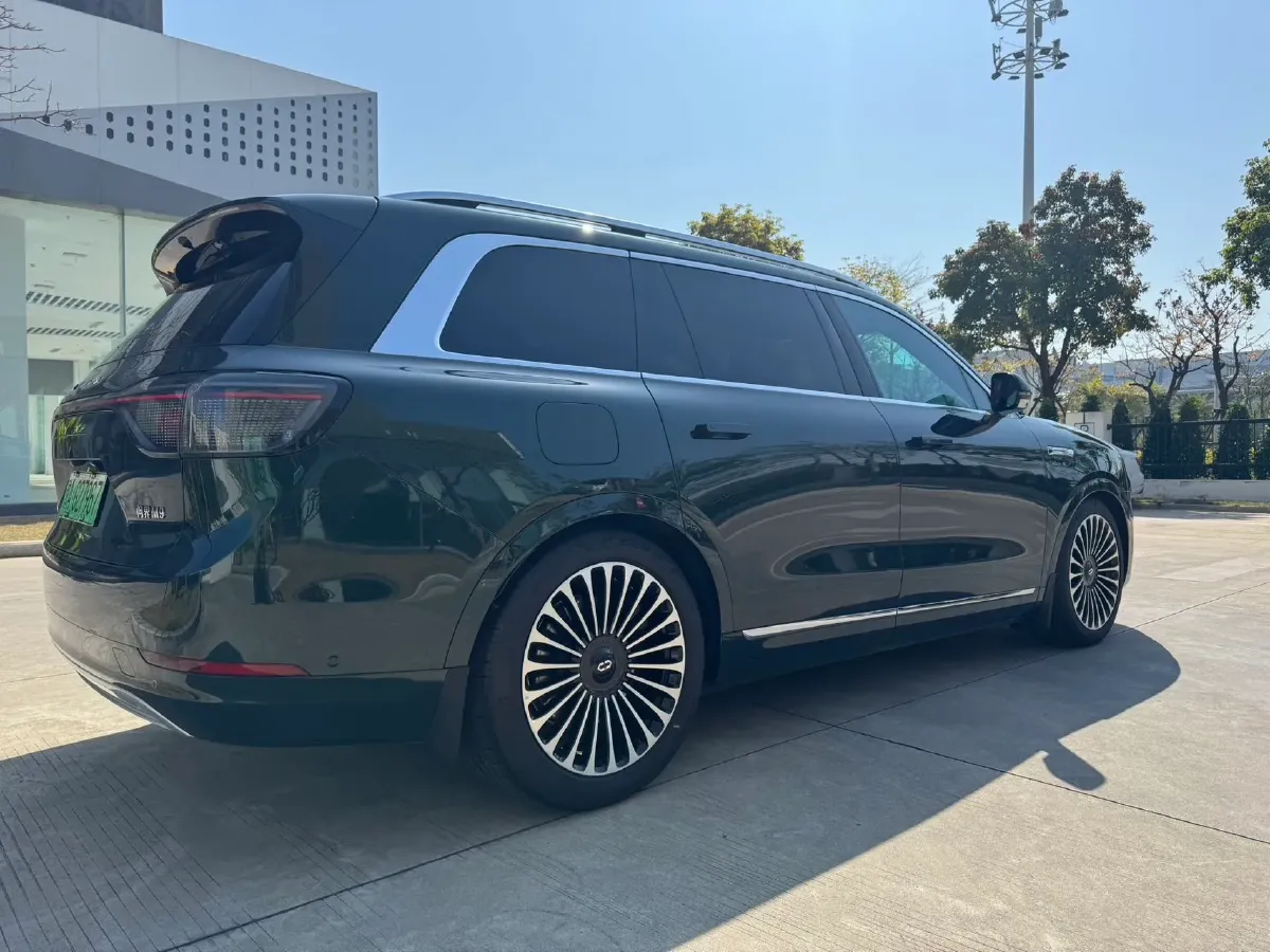 2024 AITO AITO M9 1.5T 152HP L4 REEV 42KWH,autocango,china used car exporter,china ev exporter,chinese used car exporter,chinese used ev exporter