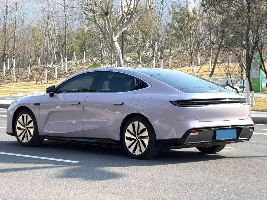 2024 Geely Galaxy E8 BEV 62KWH,autocango,china used car exporter,china ev exporter,chinese used car exporter,chinese used ev exporter