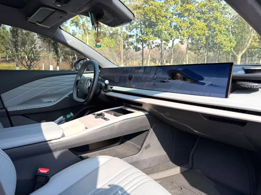 2024 Geely Galaxy E8 BEV 62KWH,autocango,china used car exporter,china ev exporter,chinese used car exporter,chinese used ev exporter