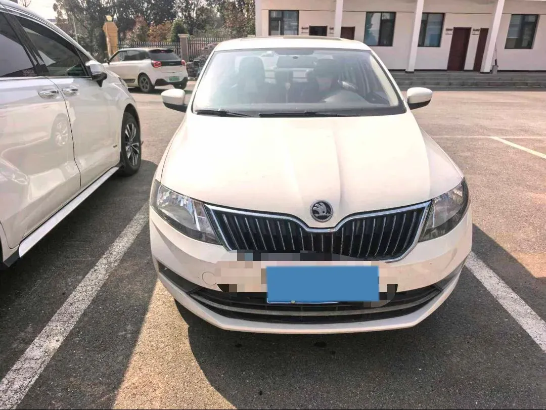 2018 Skoda Rapid 1.6L 110HP L4 5MT,autocango,china used car exporter,china ev exporter,chinese used car exporter,chinese used ev exporter