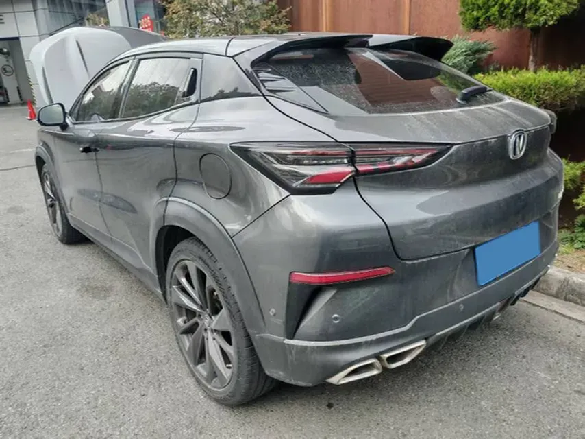 2020 ChangAn UNI-T 1.5T 180HP L4 7DCT,autocango,china used car exporter,china ev exporter,chinese used car exporter,chinese used ev exporter