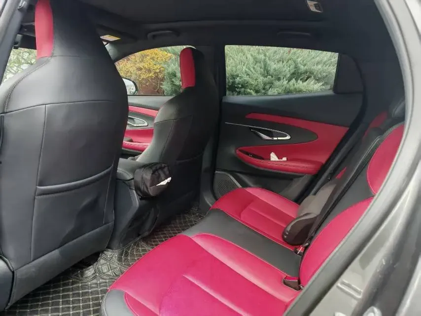 2020 ChangAn UNI-T 1.5T 180HP L4 7DCT,autocango,china used car exporter,china ev exporter,chinese used car exporter,chinese used ev exporter