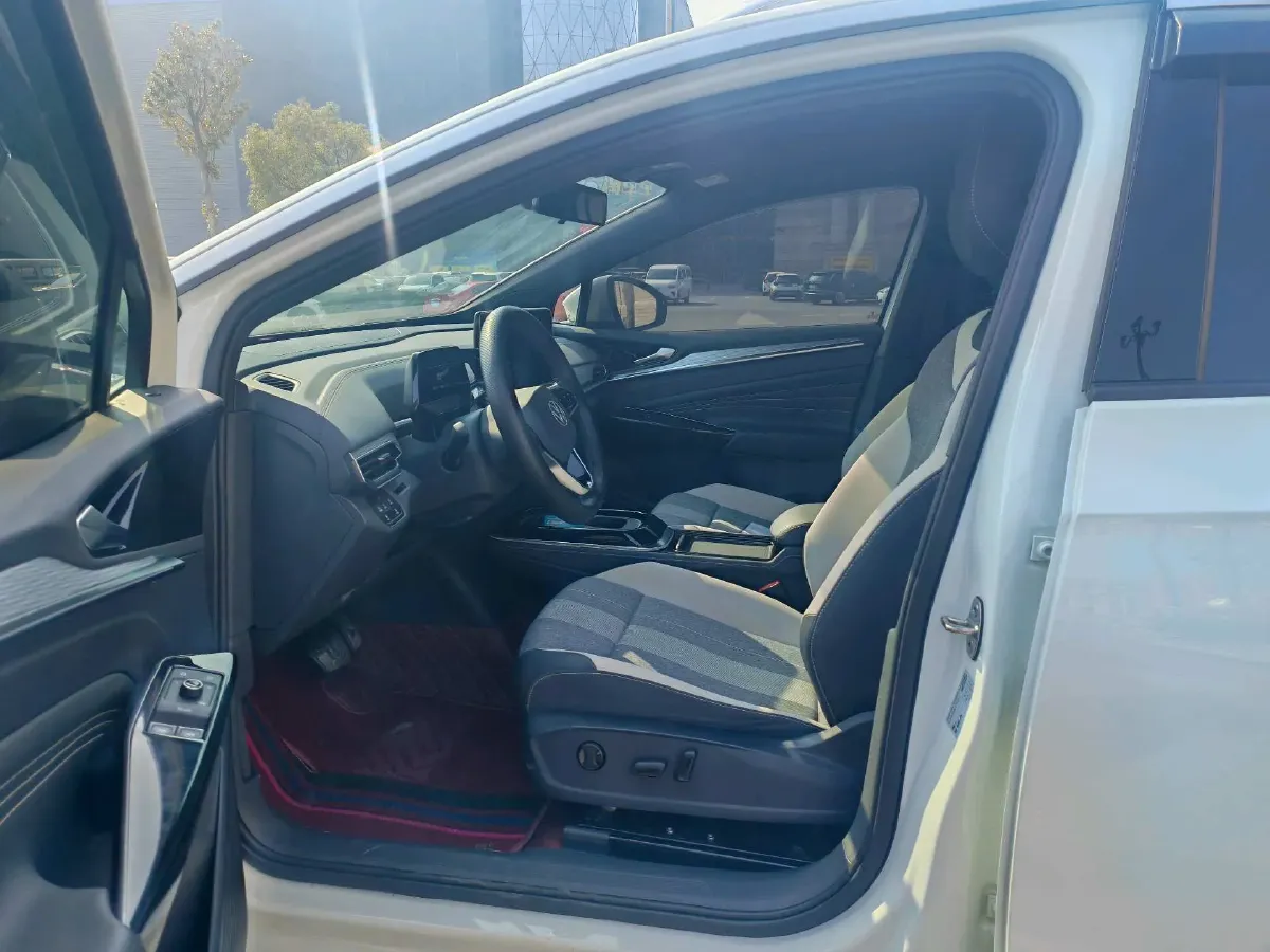 2022 Chevrolet Menlo BEV 61.1KWH,autocango,china used car exporter,china ev exporter,chinese used car exporter,chinese used ev exporter