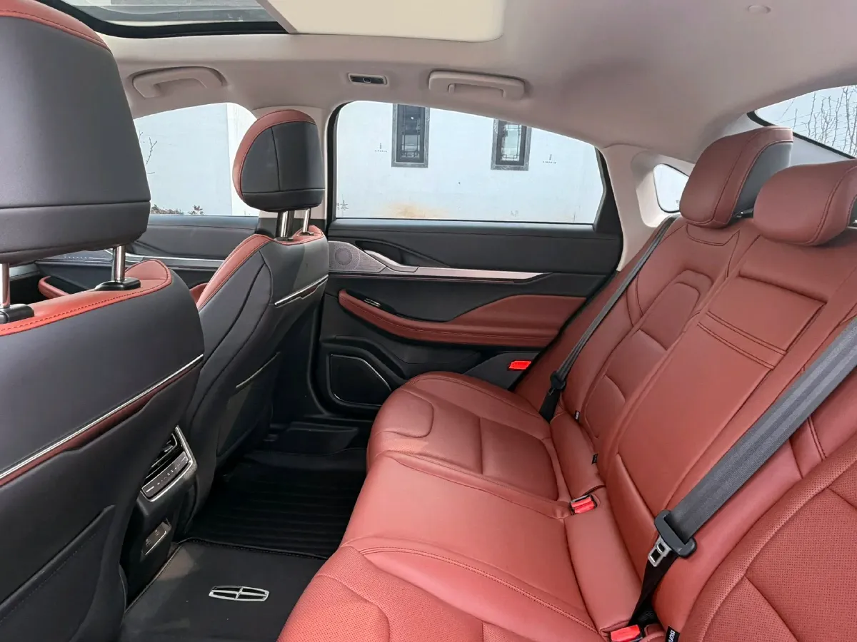 2025 Lincoln Z 2.0T 261HP L4 8AT,autocango,china used car exporter,china ev exporter,chinese used car exporter,chinese used ev exporter