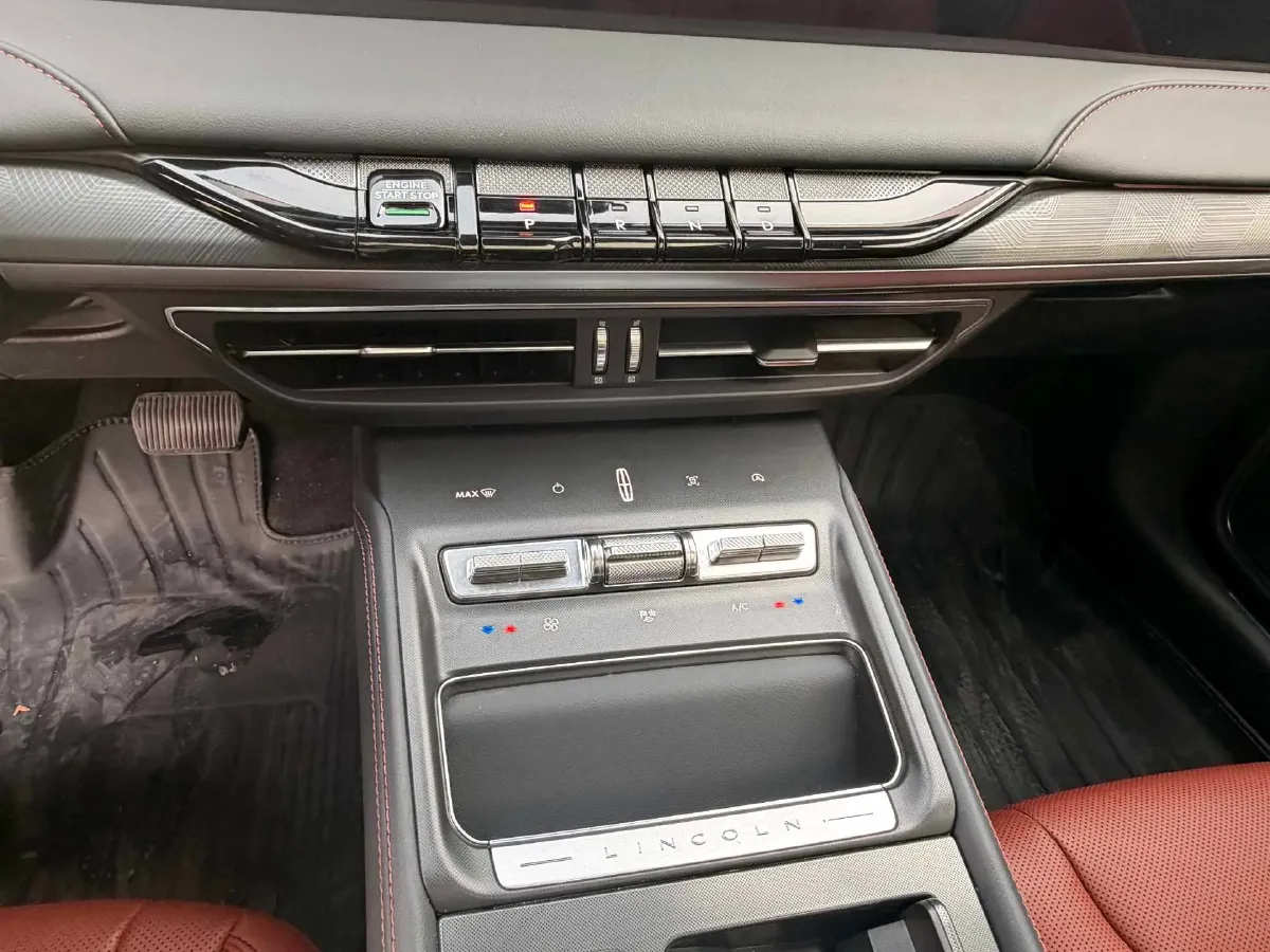 2025 Lincoln Z 2.0T 261HP L4 8AT,autocango,china used car exporter,china ev exporter,chinese used car exporter,chinese used ev exporter