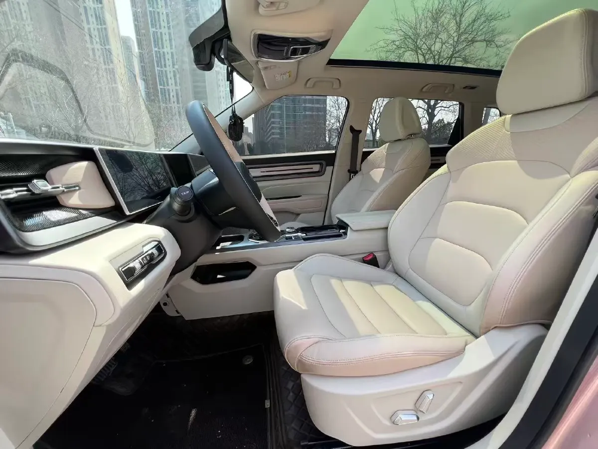 2023 Geely ICON 1.5T 181HP L4 7DCT,autocango,china used car exporter,china ev exporter,chinese used car exporter,chinese used ev exporter