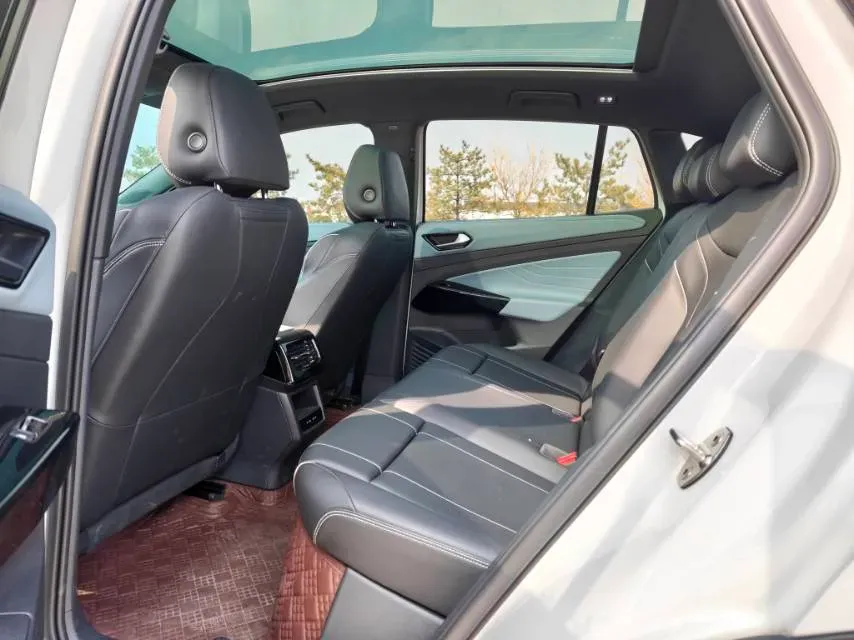 2024 Volkswagen ID.4 X BEV 52.8KWH,autocango,china used car exporter,china ev exporter,chinese used car exporter,chinese used ev exporter