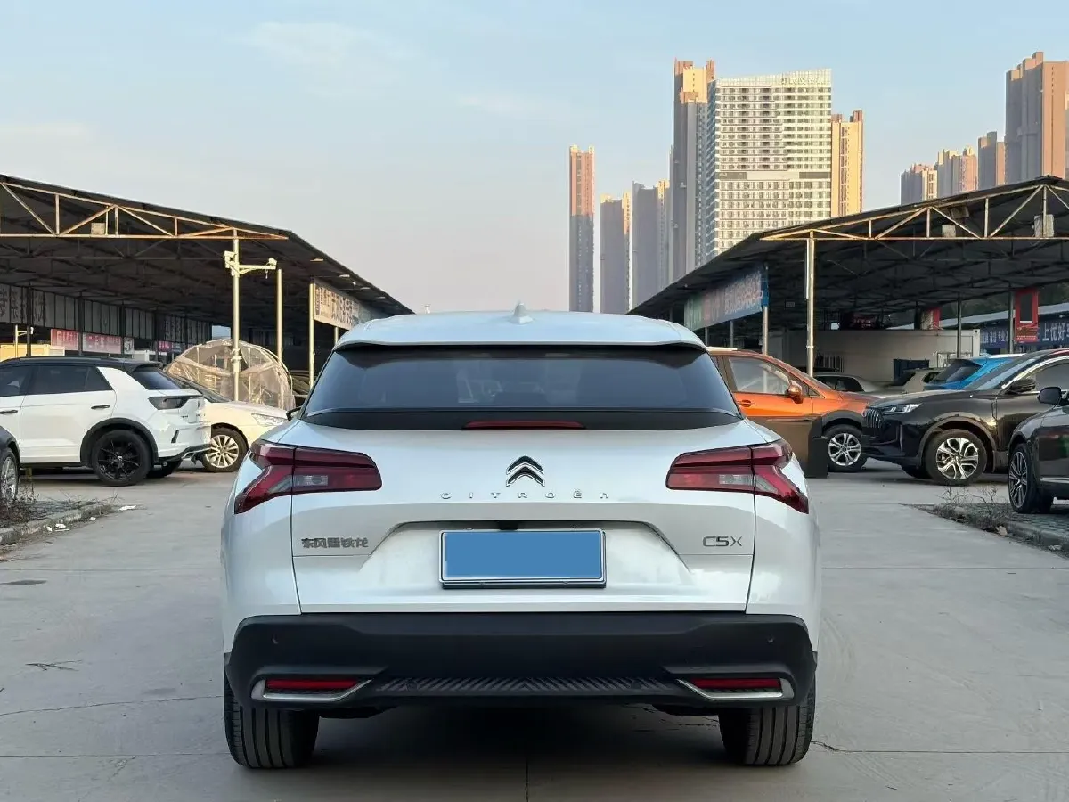 2022 Citroen C5 X 1.6T 175HP L4 8AT,autocango,china used car exporter,china ev exporter,chinese used car exporter,chinese used ev exporter