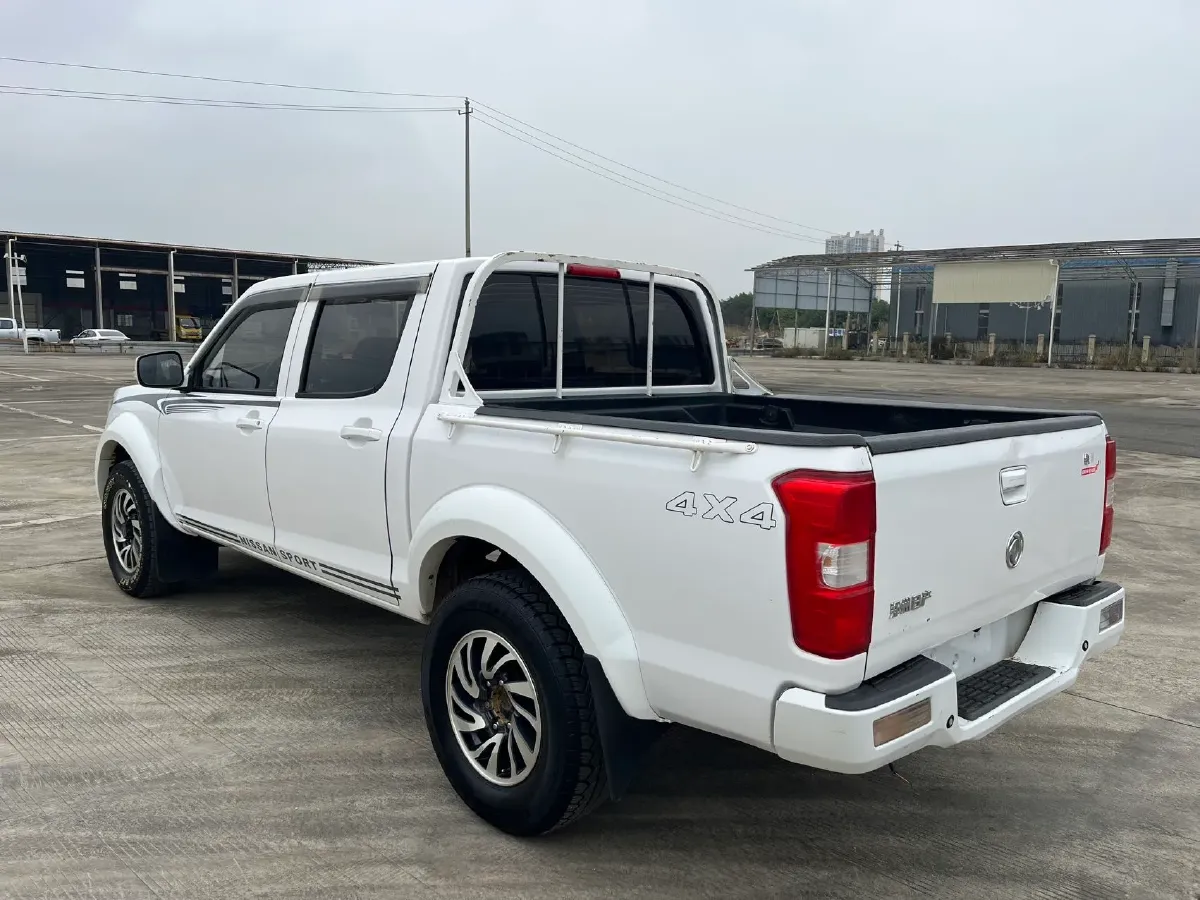 2018 Dongfeng RuiQi 2.5T 140HP L4 6MT,autocango,china used car exporter,china ev exporter,chinese used car exporter,chinese used ev exporter