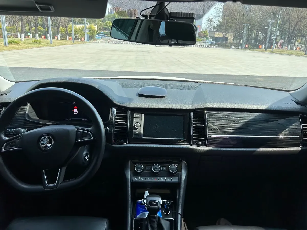 2019 Chevrolet Equinox 2.0T 260HP L4 9AT,autocango,china used car exporter,china ev exporter,chinese used car exporter,chinese used ev exporter