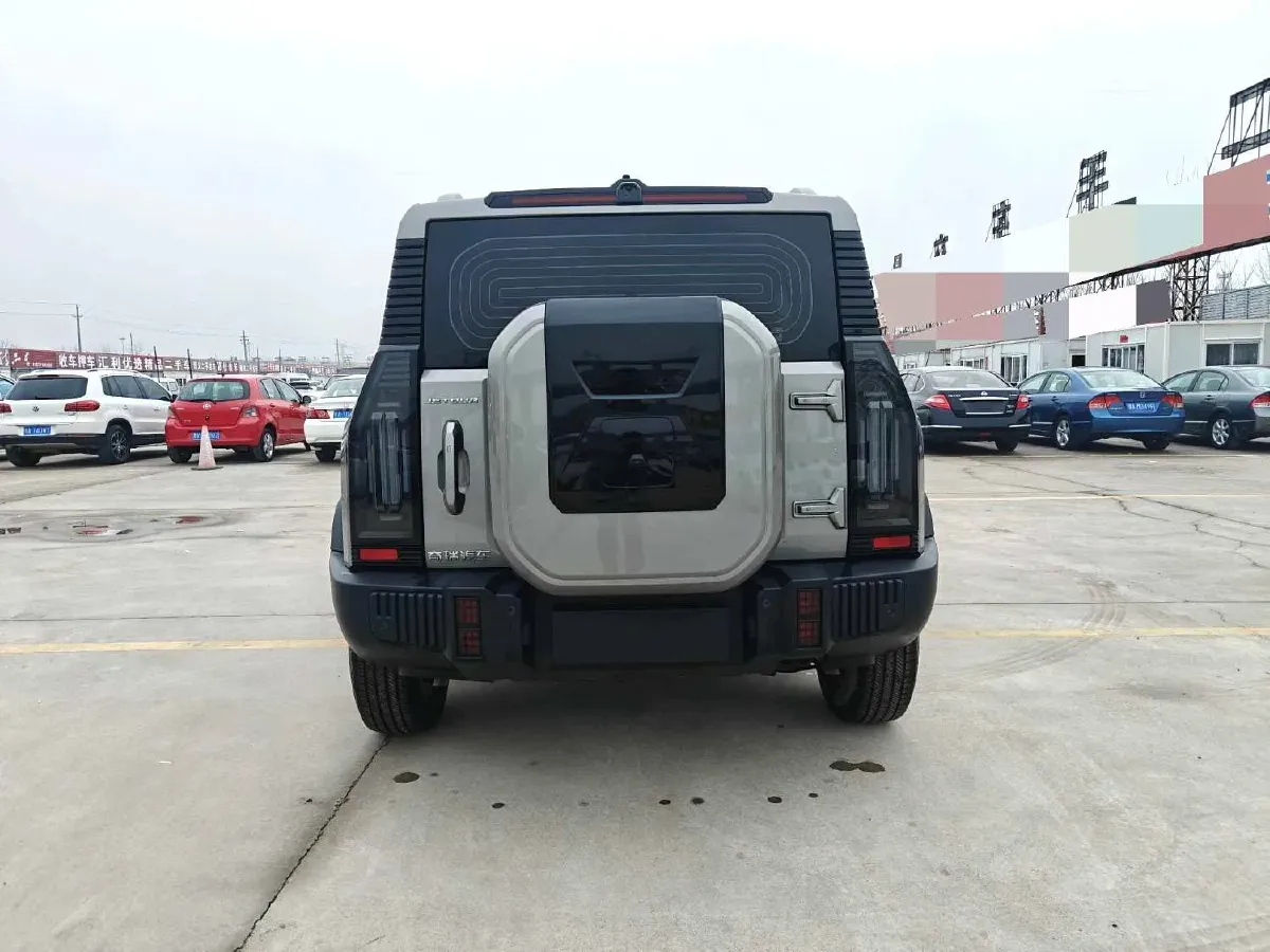 2023 Jetour Traveller 1.5T 184HP L4 7DCT,autocango,china used car exporter,china ev exporter,chinese used car exporter,chinese used ev exporter