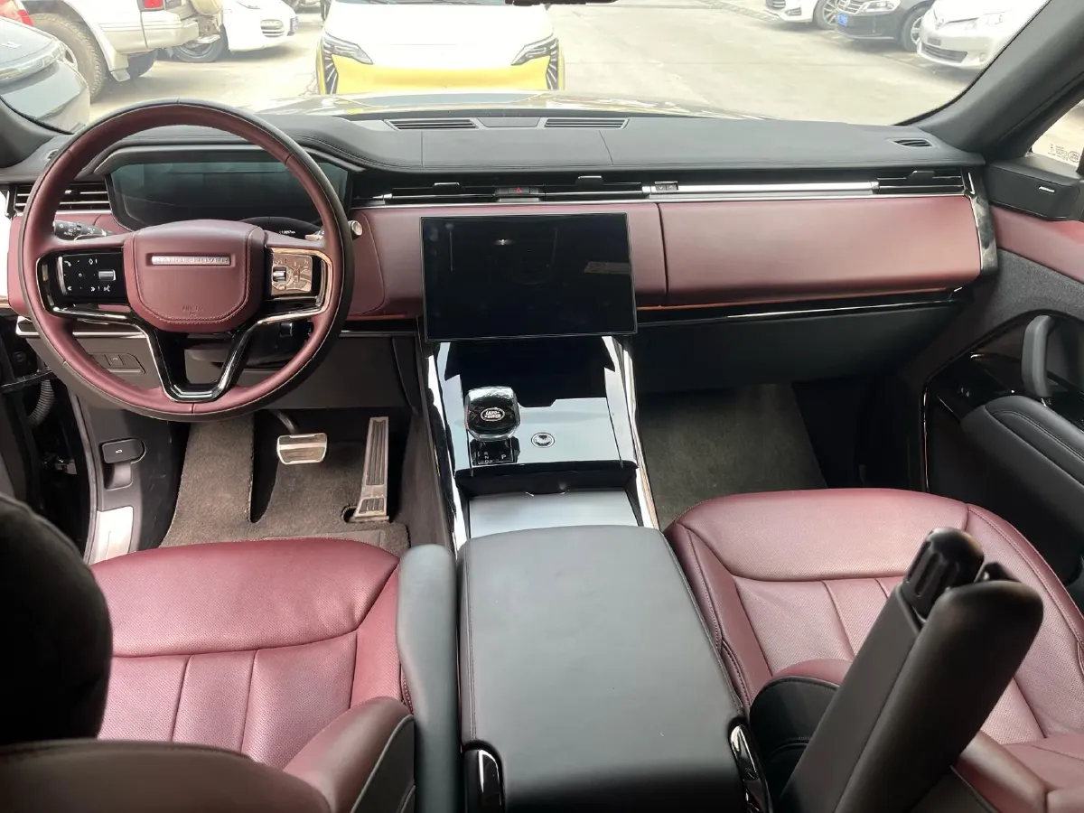 2025 Land Rover Range Rover Sport 3.0T 400HP L6 8AT,autocango,china used car exporter,china ev exporter,chinese used car exporter,chinese used ev exporter