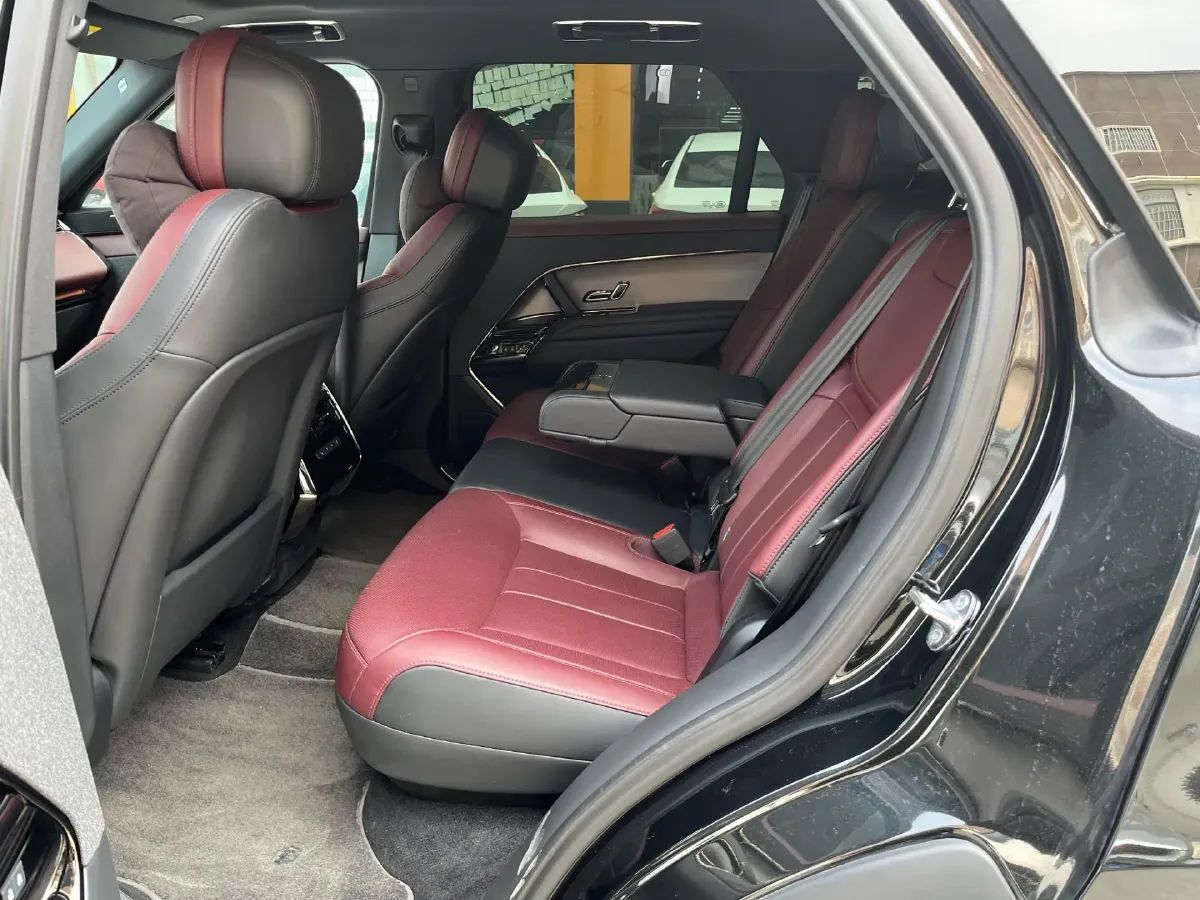2025 Land Rover Range Rover Sport 3.0T 400HP L6 8AT,autocango,china used car exporter,china ev exporter,chinese used car exporter,chinese used ev exporter
