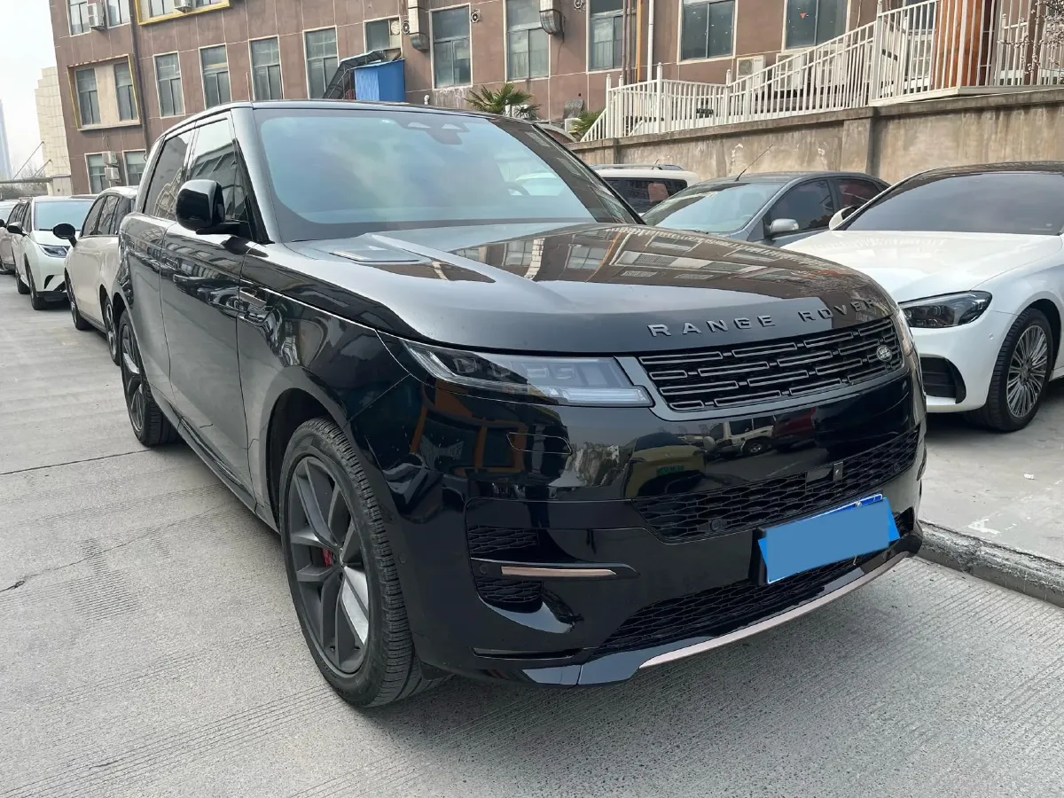 2025 Land Rover Range Rover Sport 3.0T 400HP L6 8AT,autocango,china used car exporter,china ev exporter,chinese used car exporter,chinese used ev exporter