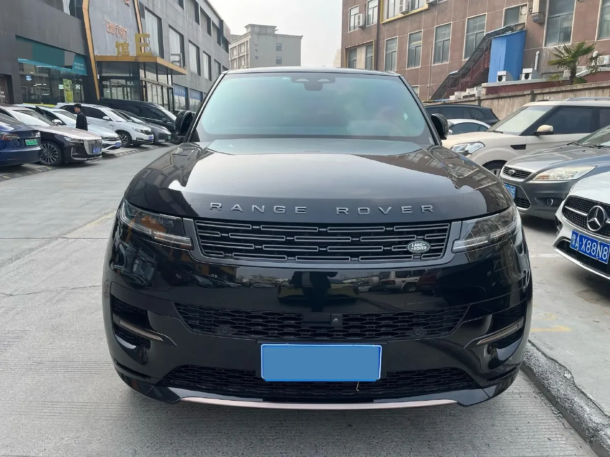 2025 Land Rover Range Rover Sport 3.0T 400HP L6 8AT,autocango,china used car exporter,china ev exporter,chinese used car exporter,chinese used ev exporter
