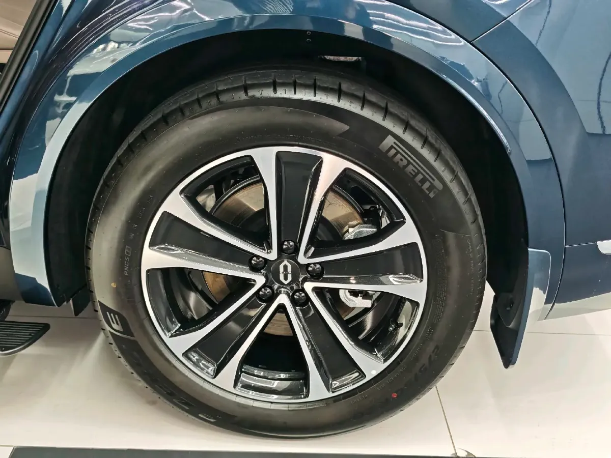 2026 AITO AITO M7 REEV 160HP REEV,autocango,china used car exporter,china ev exporter,chinese used car exporter,chinese used ev exporter