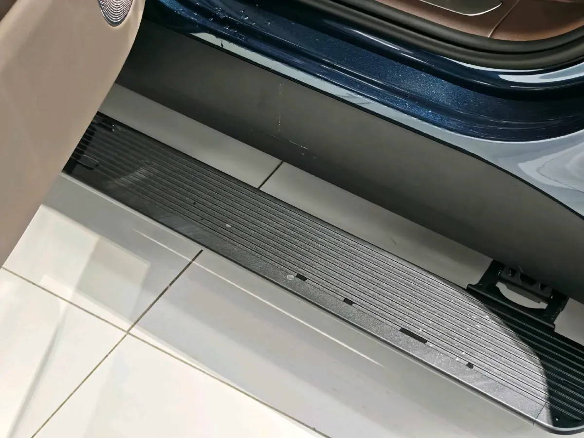 2026 AITO AITO M7 REEV 160HP REEV,autocango,china used car exporter,china ev exporter,chinese used car exporter,chinese used ev exporter