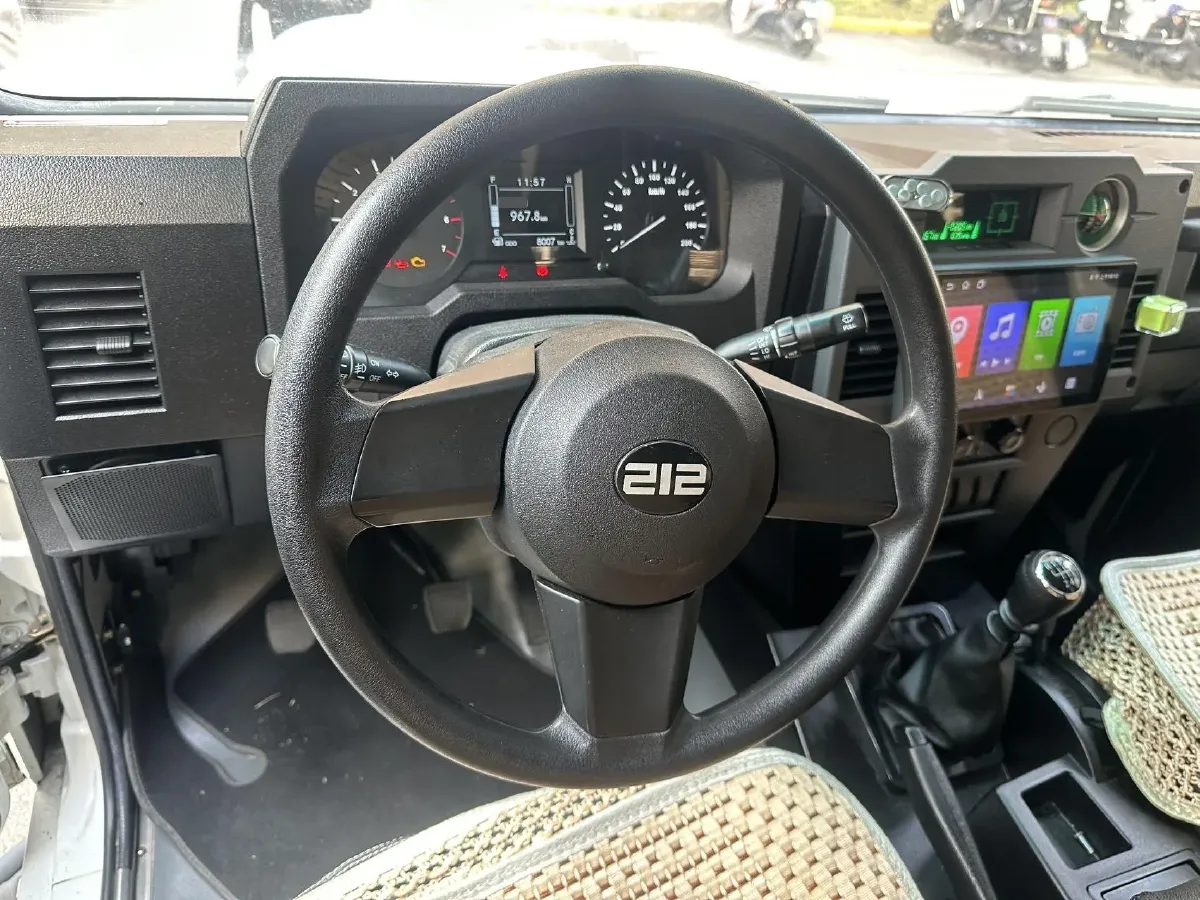 2023 BAW 212 2.4T 211HP L4 6MT,autocango,china used car exporter,china ev exporter,chinese used car exporter,chinese used ev exporter