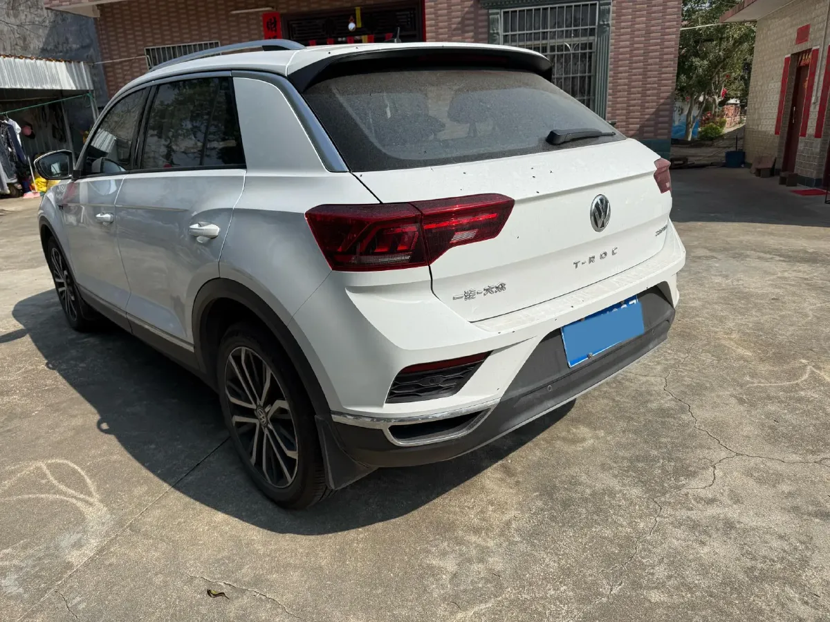 2020 Volkswagen T-Roc 1.4T 150HP L4 7DCT,autocango,china used car exporter,china ev exporter,chinese used car exporter,chinese used ev exporter