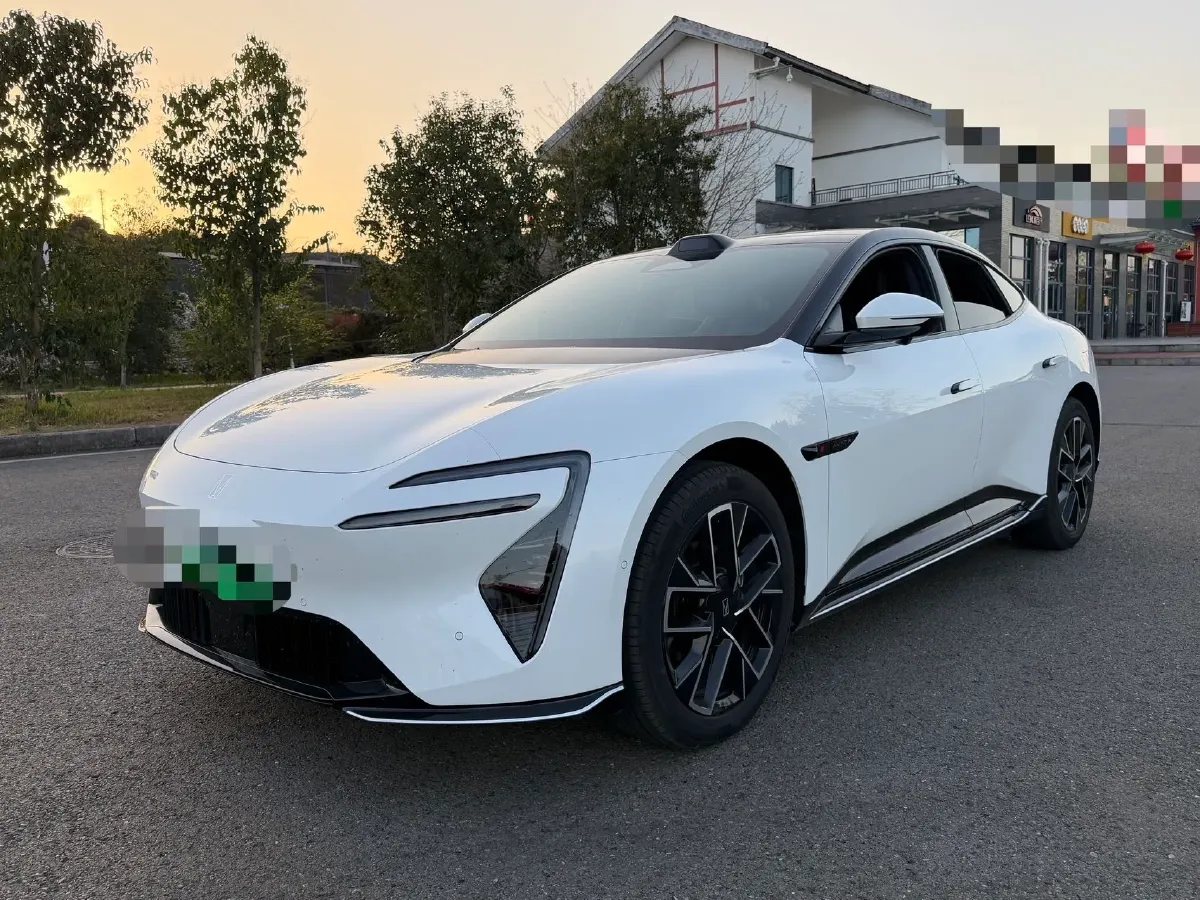 2025 Avatr 06 BEV,autocango,china used car exporter,china ev exporter,chinese used car exporter,chinese used ev exporter