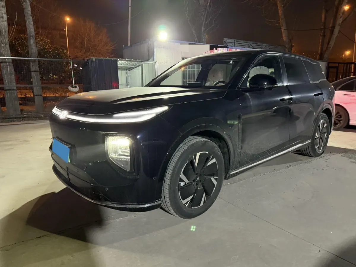 2025 ChangAn QiYuan Q07 1.5L 98HP L4 E-CVT PHEV,autocango,china used car exporter,china ev exporter,chinese used car exporter,chinese used ev exporter
