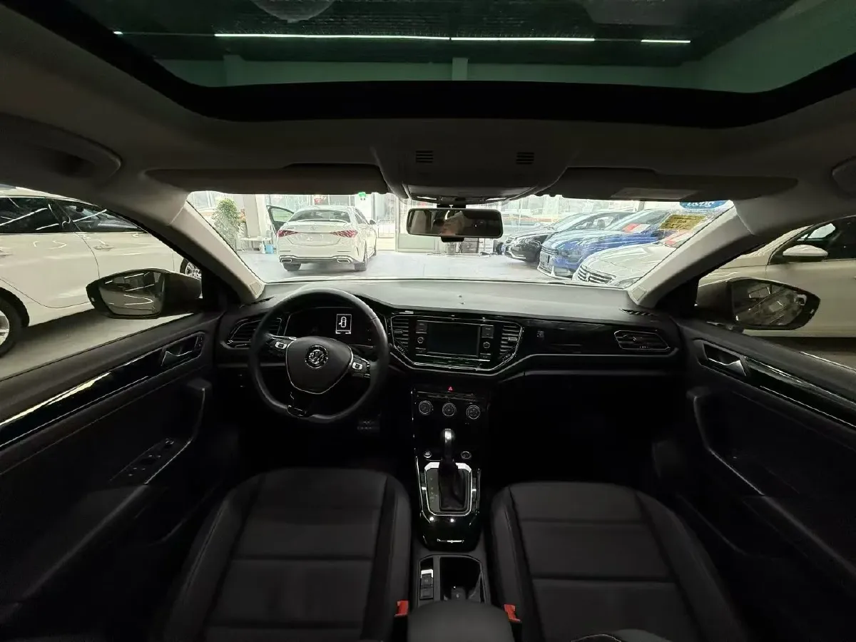 2018 Borgward BX7 2.0T 224HP L4 6AT,autocango,china used car exporter,china ev exporter,chinese used car exporter,chinese used ev exporter