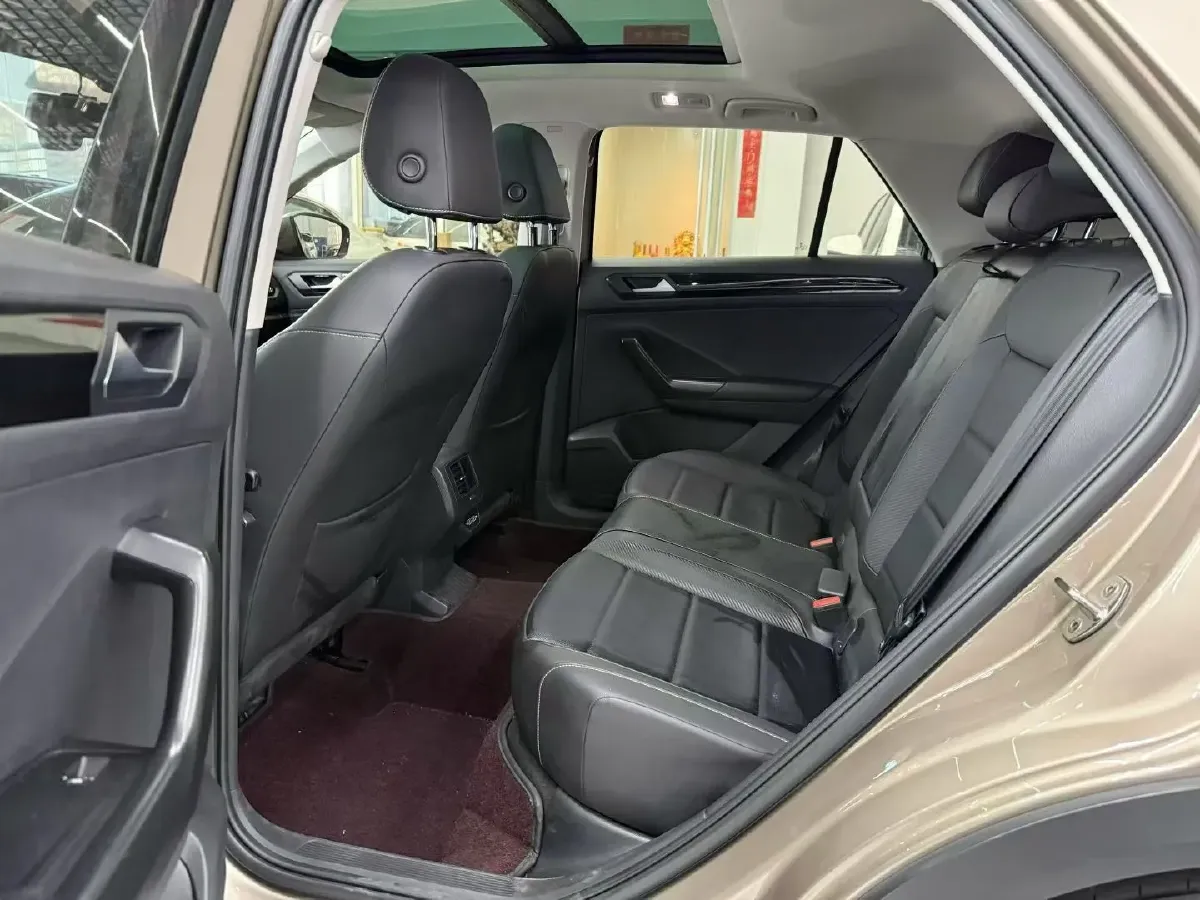 2018 Borgward BX7 2.0T 224HP L4 6AT,autocango,china used car exporter,china ev exporter,chinese used car exporter,chinese used ev exporter