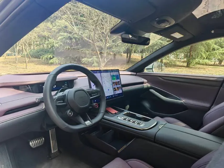 2024 MI SU7 BEV 101KWH,autocango,china used car exporter,china ev exporter,chinese used car exporter,chinese used ev exporter