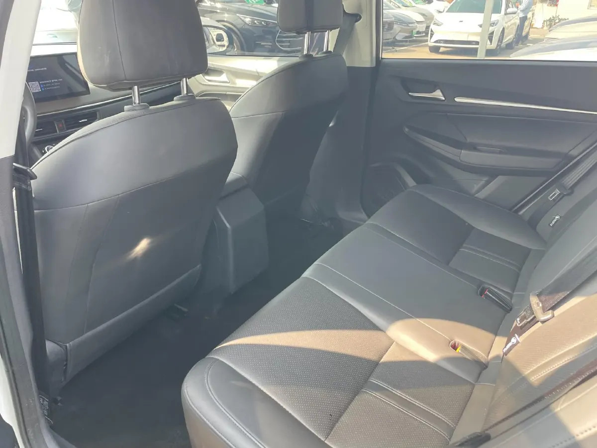 2022 Weltmeister E.5 BEV 58.589KWH,autocango,china used car exporter,china ev exporter,chinese used car exporter,chinese used ev exporter