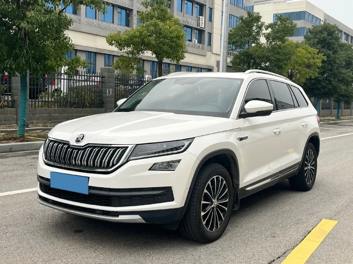 2019 Chevrolet Equinox 2.0T 260HP L4 9AT,autocango,china used car exporter,china ev exporter,chinese used car exporter,chinese used ev exporter