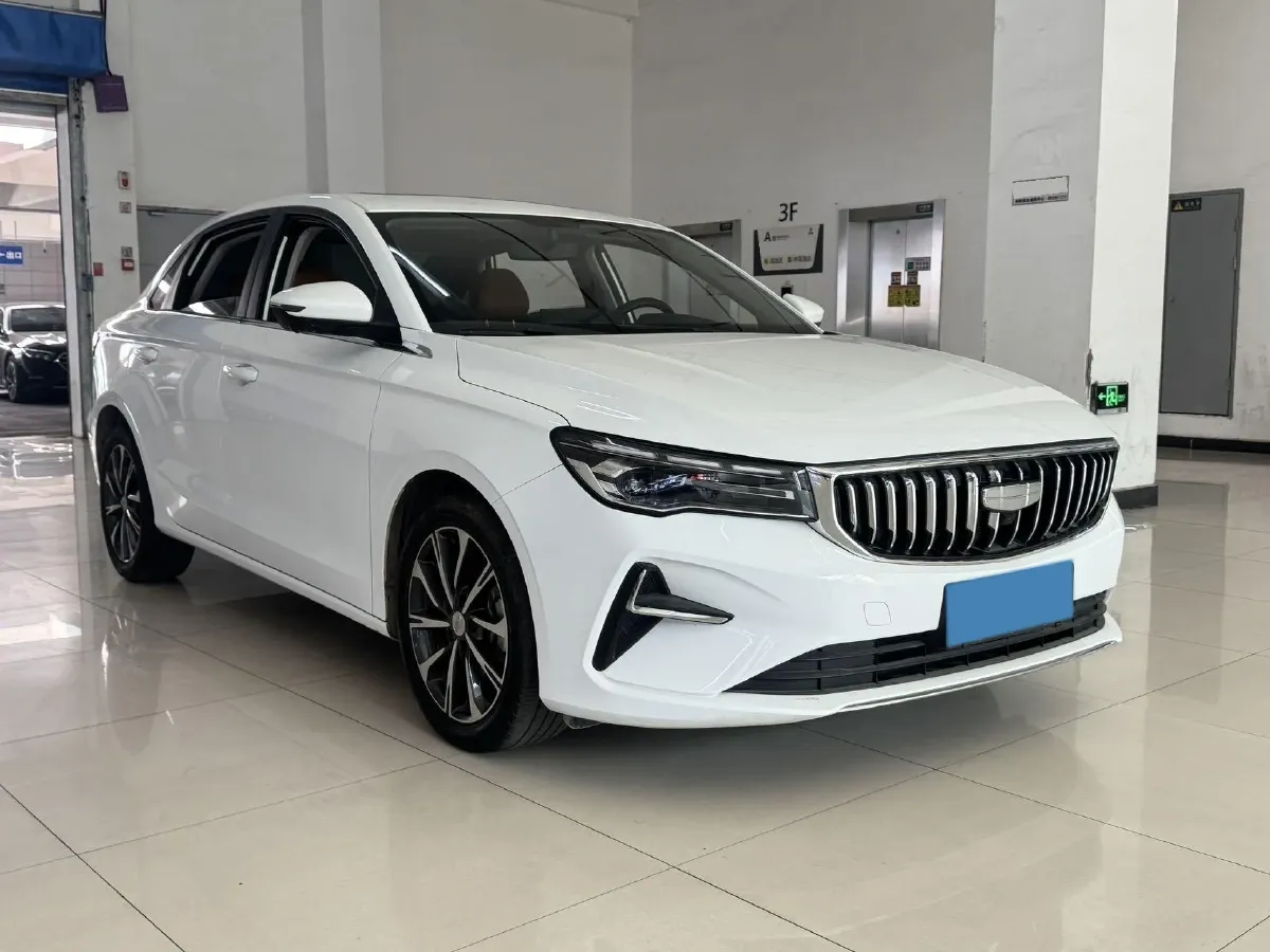2025 Geely Emgrand 1.5L 127HP L4 CVT,autocango,china used car exporter,china ev exporter,chinese used car exporter,chinese used ev exporter