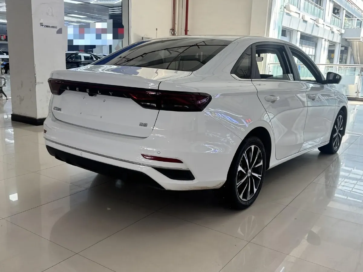 2025 Geely Emgrand 1.5L 127HP L4 CVT,autocango,china used car exporter,china ev exporter,chinese used car exporter,chinese used ev exporter