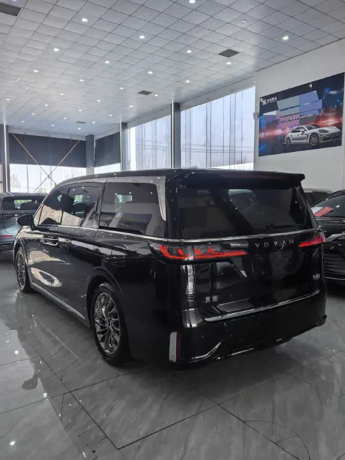 2022 Voyah Dream 1.5T 136HP L4 PHEV 25.57KWH,autocango,china used car exporter,china ev exporter,chinese used car exporter,chinese used ev exporter