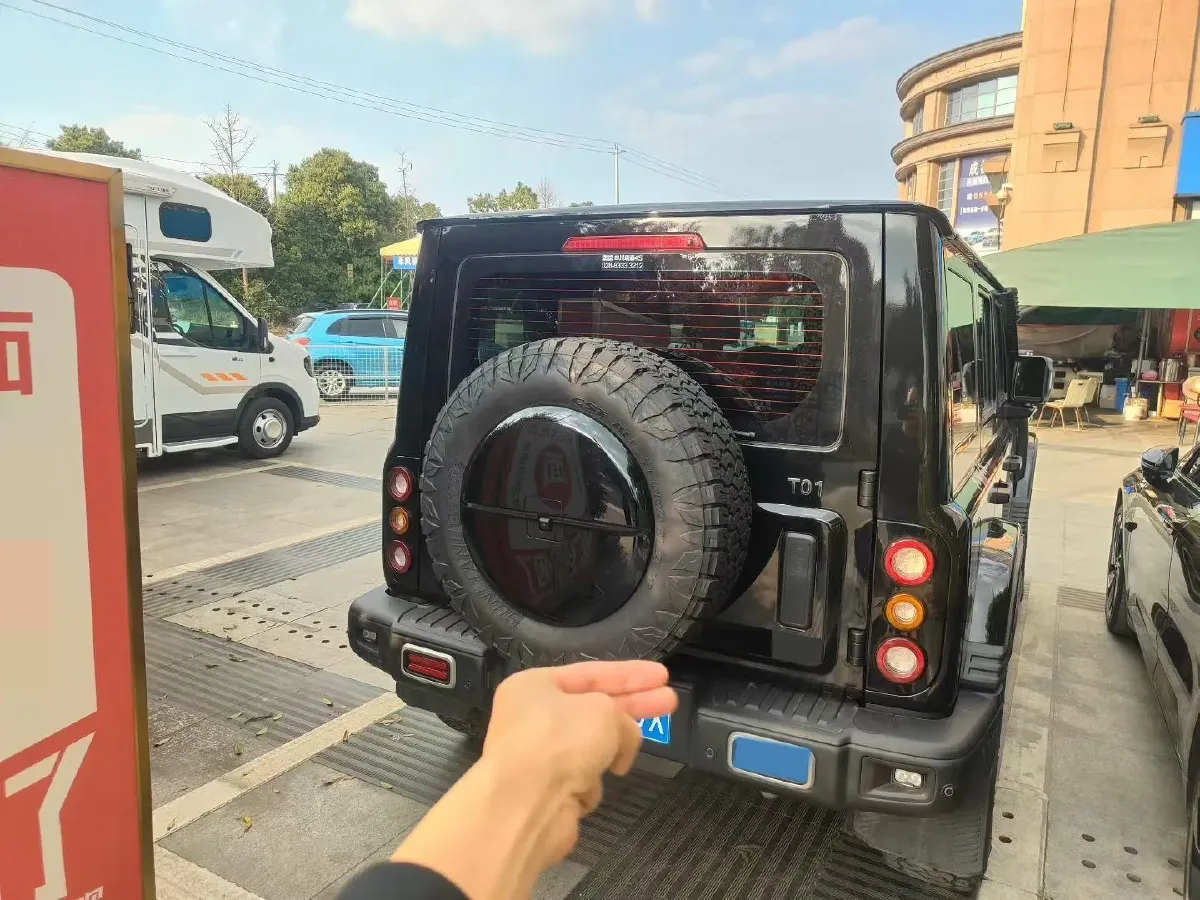 2025 212 212 T01 2.0T 252HP L4 8AT,autocango,china used car exporter,china ev exporter,chinese used car exporter,chinese used ev exporter