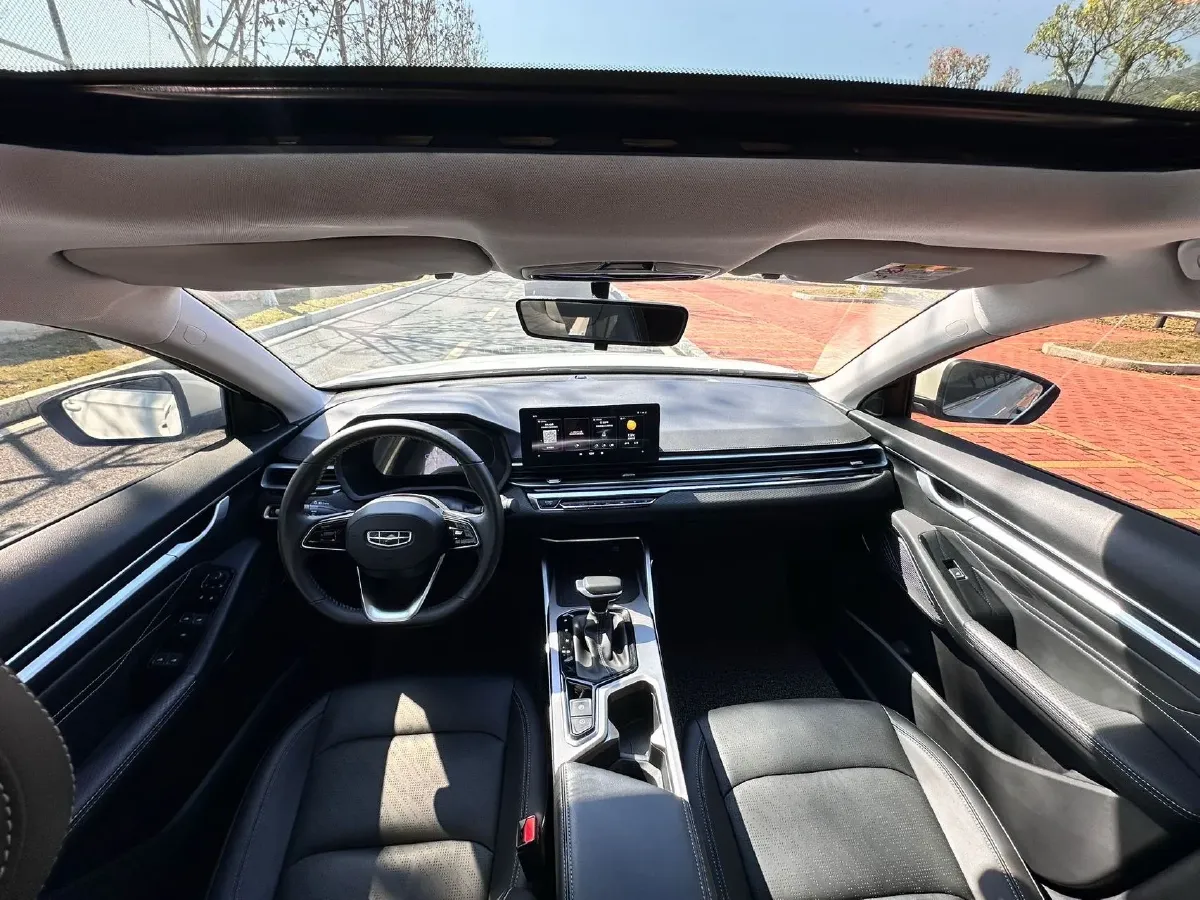 2022 Geely Emgrand 1.5L 114HP L4 CVT,autocango,china used car exporter,china ev exporter,chinese used car exporter,chinese used ev exporter