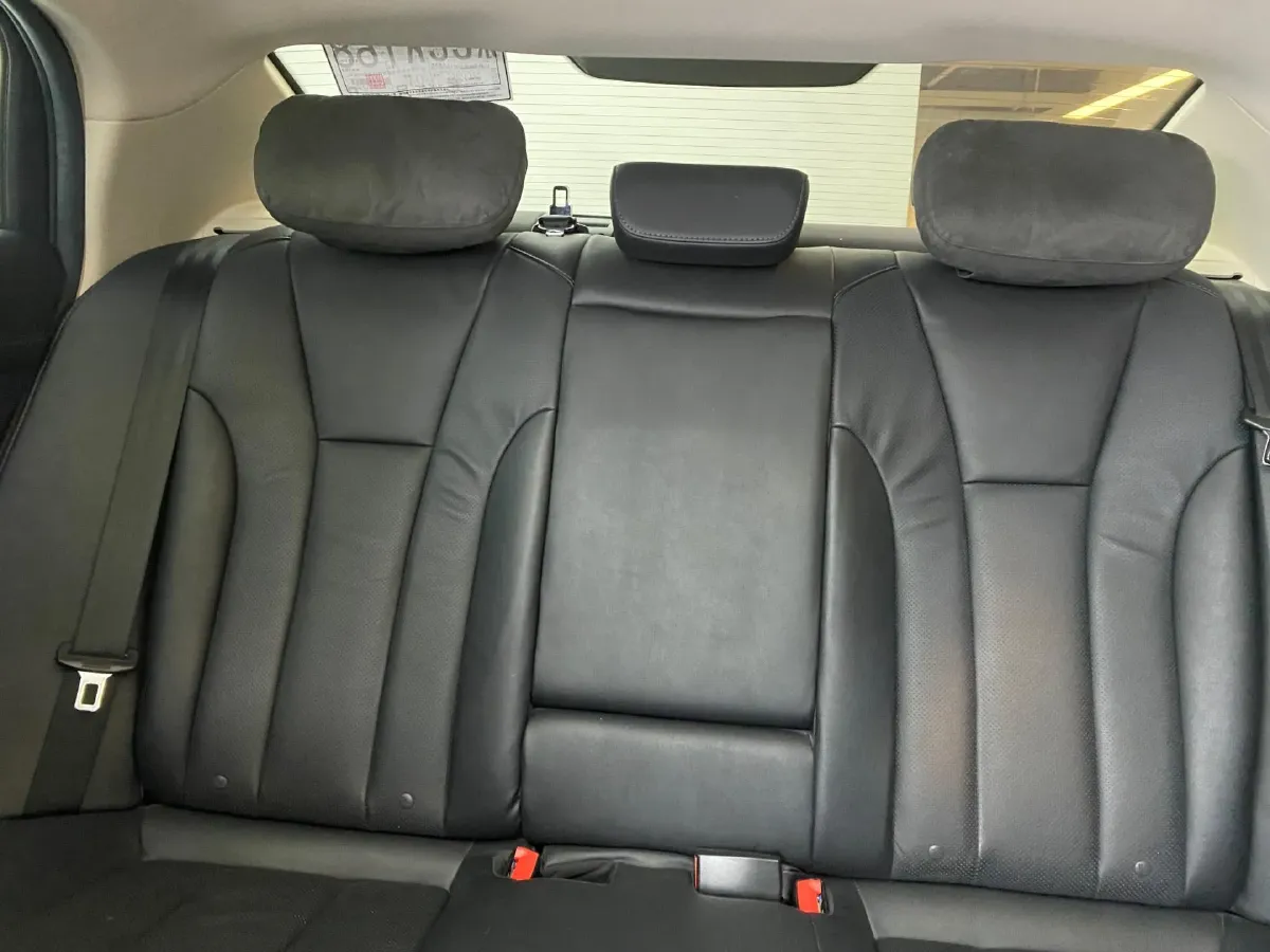 2022 HongQi H5 1.8T 197HP L4 6AT,autocango,china used car exporter,china ev exporter,chinese used car exporter,chinese used ev exporter