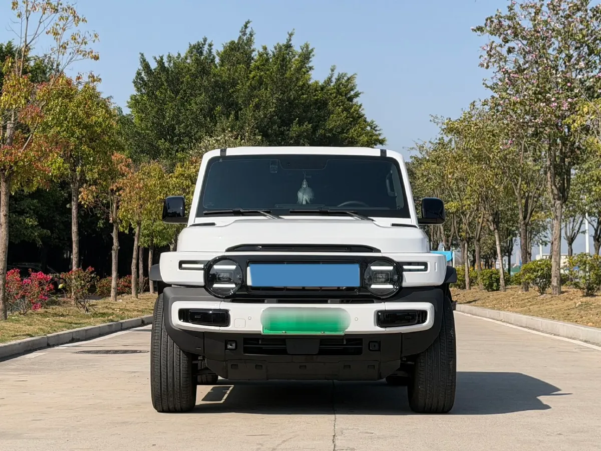 2025 Yufeng Auto Golden Warehouse BEV,autocango,china used car exporter,china ev exporter,chinese used car exporter,chinese used ev exporter