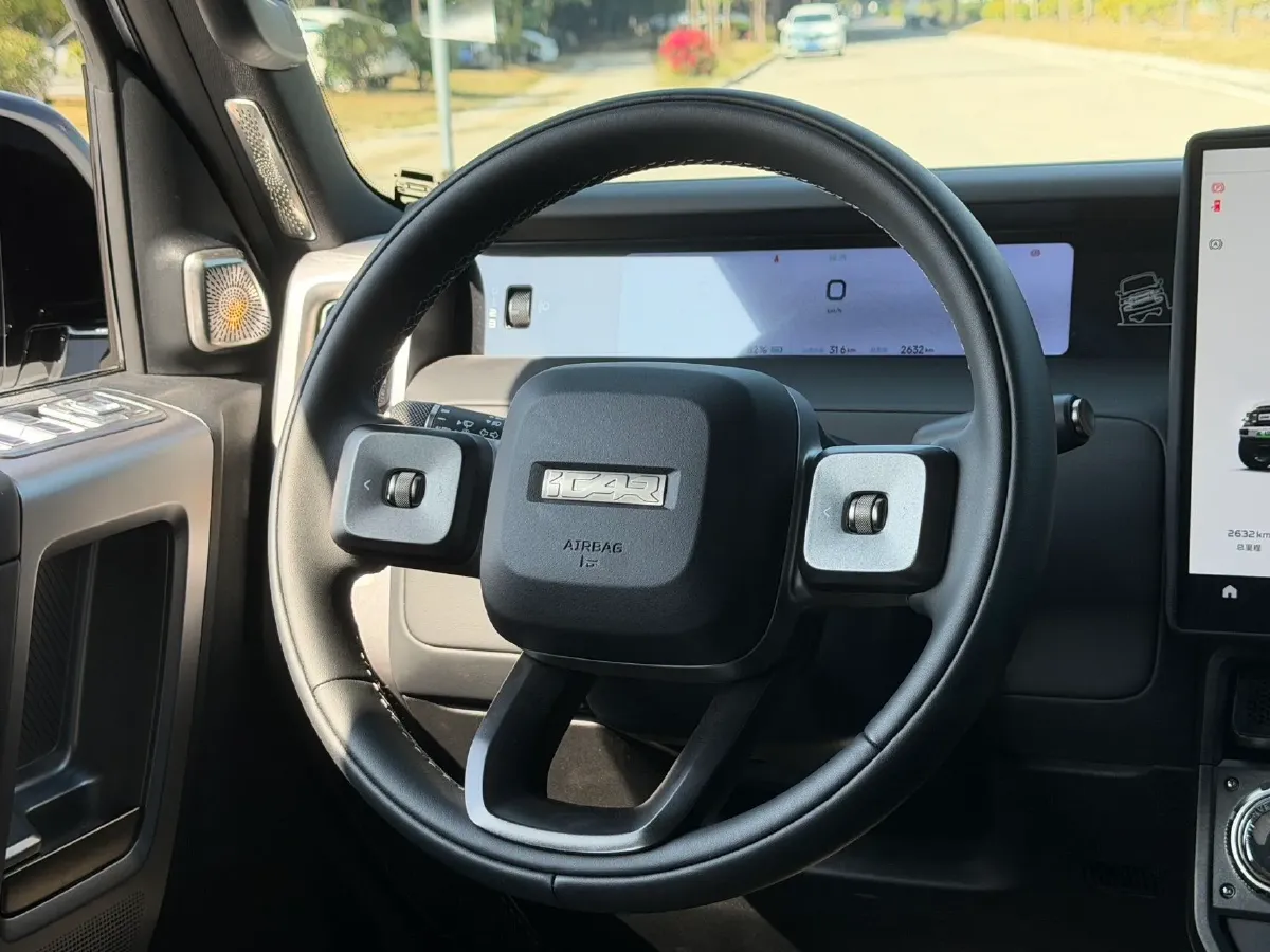 2025 Yufeng Auto Golden Warehouse BEV,autocango,china used car exporter,china ev exporter,chinese used car exporter,chinese used ev exporter