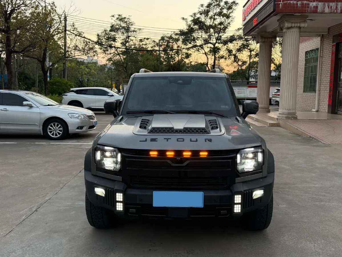 2023 Jetour Traveller 2.0T 254HP L4 7DCT,autocango,china used car exporter,china ev exporter,chinese used car exporter,chinese used ev exporter