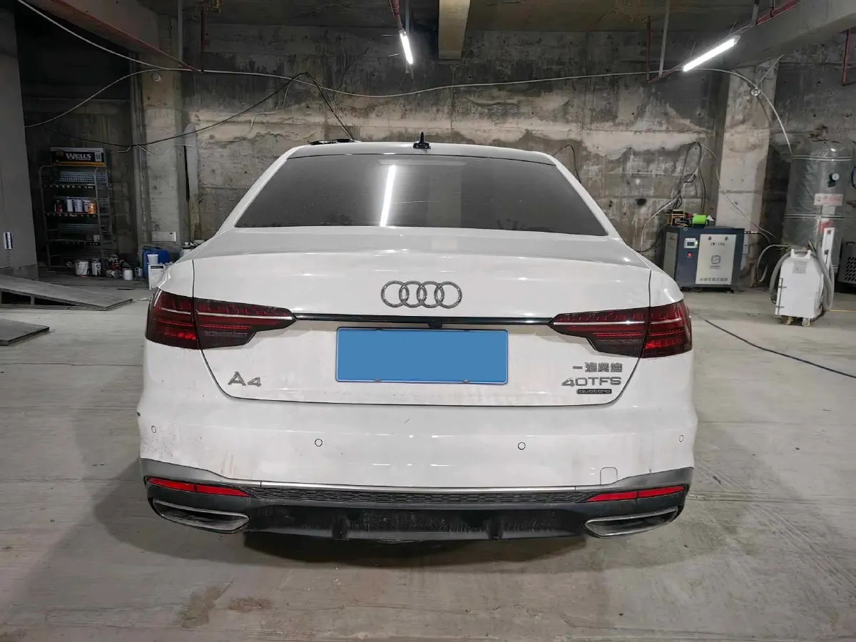 2019 Audi A4L 2.0T 190HP L4 7DCT,autocango,china used car exporter,china ev exporter,chinese used car exporter,chinese used ev exporter
