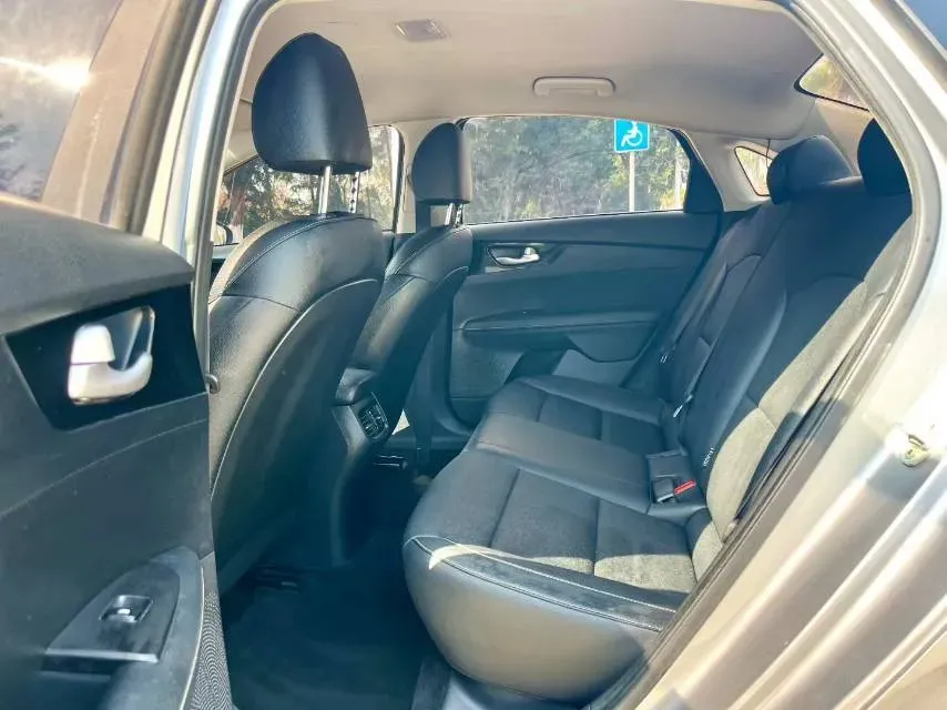 2019 Kia K3 1.5L 115HP L4 CVT,autocango,china used car exporter,china ev exporter,chinese used car exporter,chinese used ev exporter