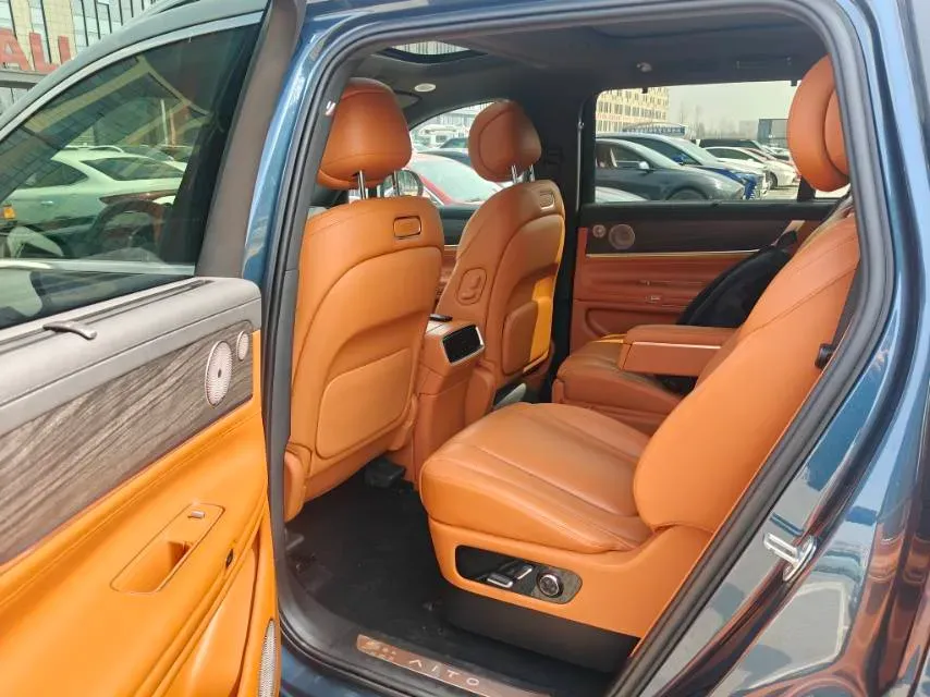 2024 AITO AITO M9 BEV 100KWH,autocango,china used car exporter,china ev exporter,chinese used car exporter,chinese used ev exporter