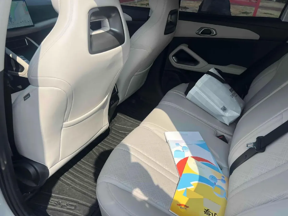 2025 BYD YuanUP BEV 45.12KWH,autocango,china used car exporter,china ev exporter,chinese used car exporter,chinese used ev exporter