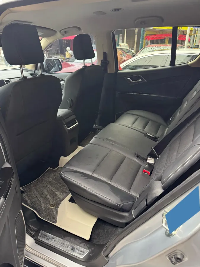 2022 Isuzu Mu-X 2.0T 220HP L4 8AT,autocango,china used car exporter,china ev exporter,chinese used car exporter,chinese used ev exporter