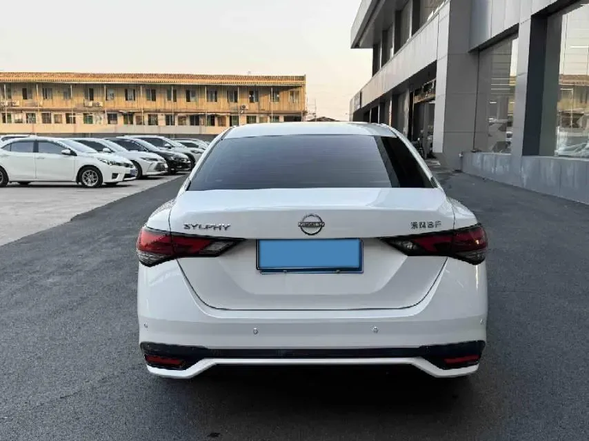 2023 Nissan Sylphy 1.6L 135HP L4 CVT,autocango,china used car exporter,china ev exporter,chinese used car exporter,chinese used ev exporter