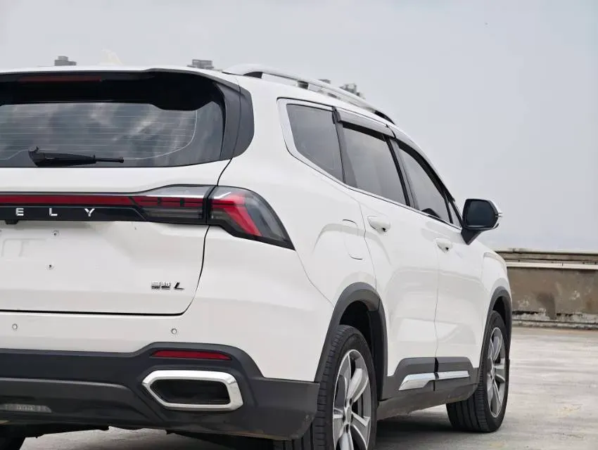 2023 Geely Okavango L 2.0T 218HP L4 7DCT,autocango,china used car exporter,china ev exporter,chinese used car exporter,chinese used ev exporter