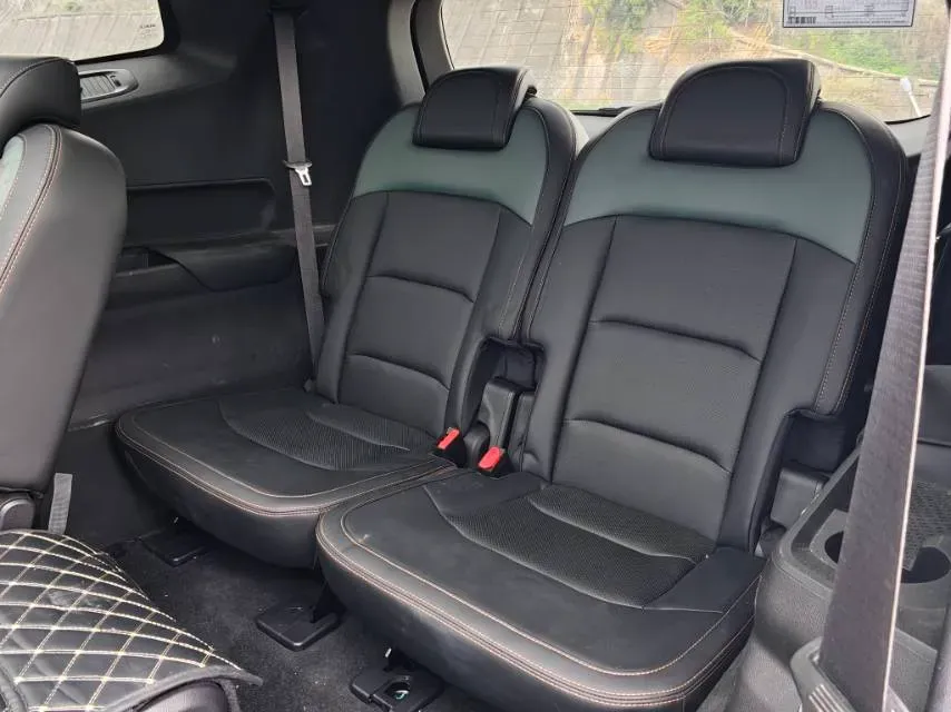 2023 Geely Okavango L 2.0T 218HP L4 7DCT,autocango,china used car exporter,china ev exporter,chinese used car exporter,chinese used ev exporter