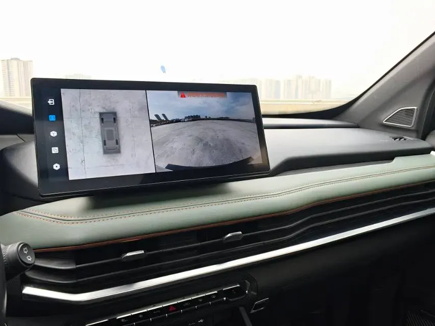 2023 Geely Okavango L 2.0T 218HP L4 7DCT,autocango,china used car exporter,china ev exporter,chinese used car exporter,chinese used ev exporter