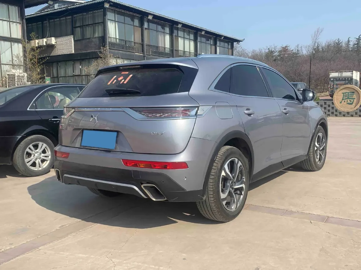 2020 DS 7 1.6T 180HP L4 8AT,autocango,china used car exporter,china ev exporter,chinese used car exporter,chinese used ev exporter