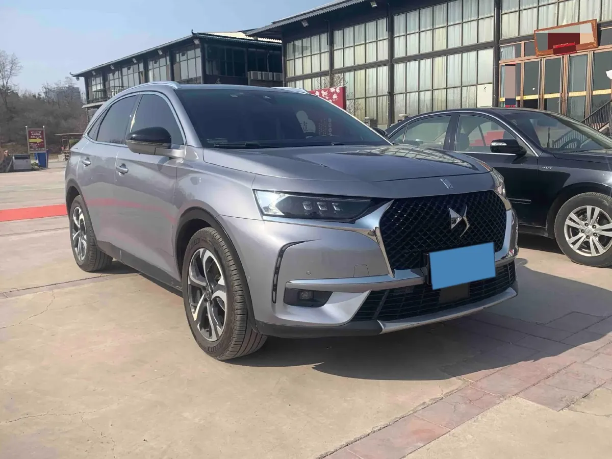 2020 DS 7 1.6T 180HP L4 8AT,autocango,china used car exporter,china ev exporter,chinese used car exporter,chinese used ev exporter